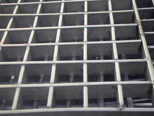 插接钢格板